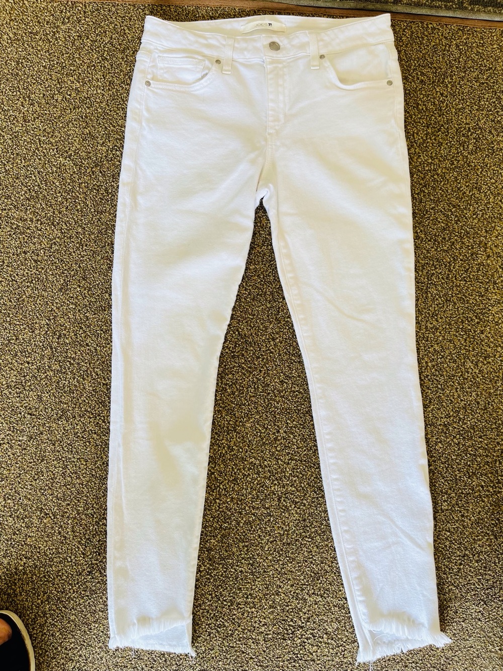 JOE’S white stretch skinny denim jeans